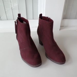Old Navy Purple/Red Booties